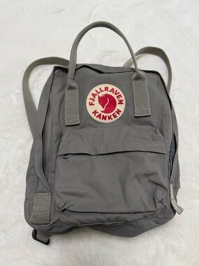FJALLRAVEN KANKEN Mini Backpack Grey
